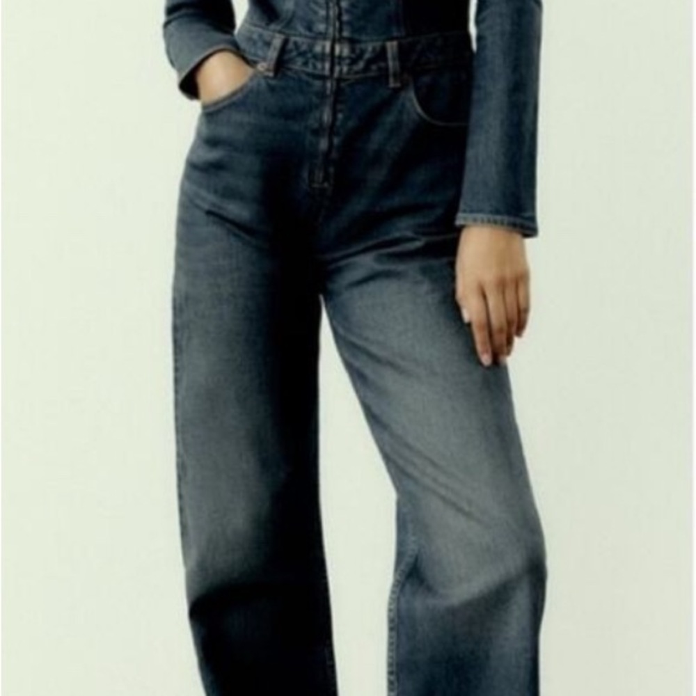 Zara 2022 Classic Blue Women's long sleeve jeans Jumper size large wide leg